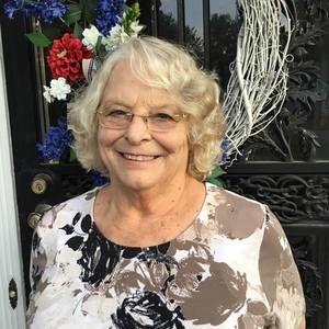 Meet your Posher, Gloria